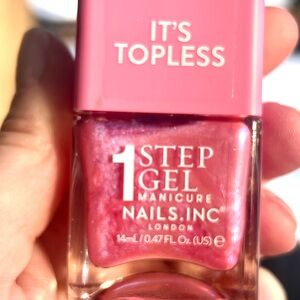 Nails Inc. 1 Step Gel Manicure - Pink    so girly!! 💅